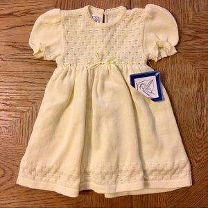 NWT Beautiful Yellow Knit Dress
